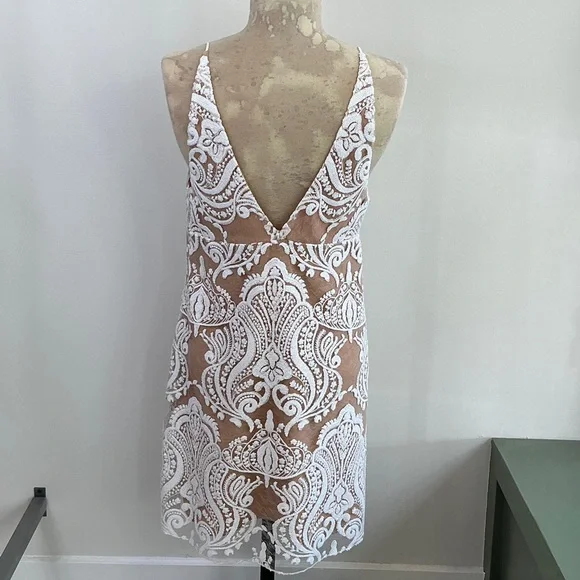 Free People Dress - Size 2 (007) - Picture 2 of 2